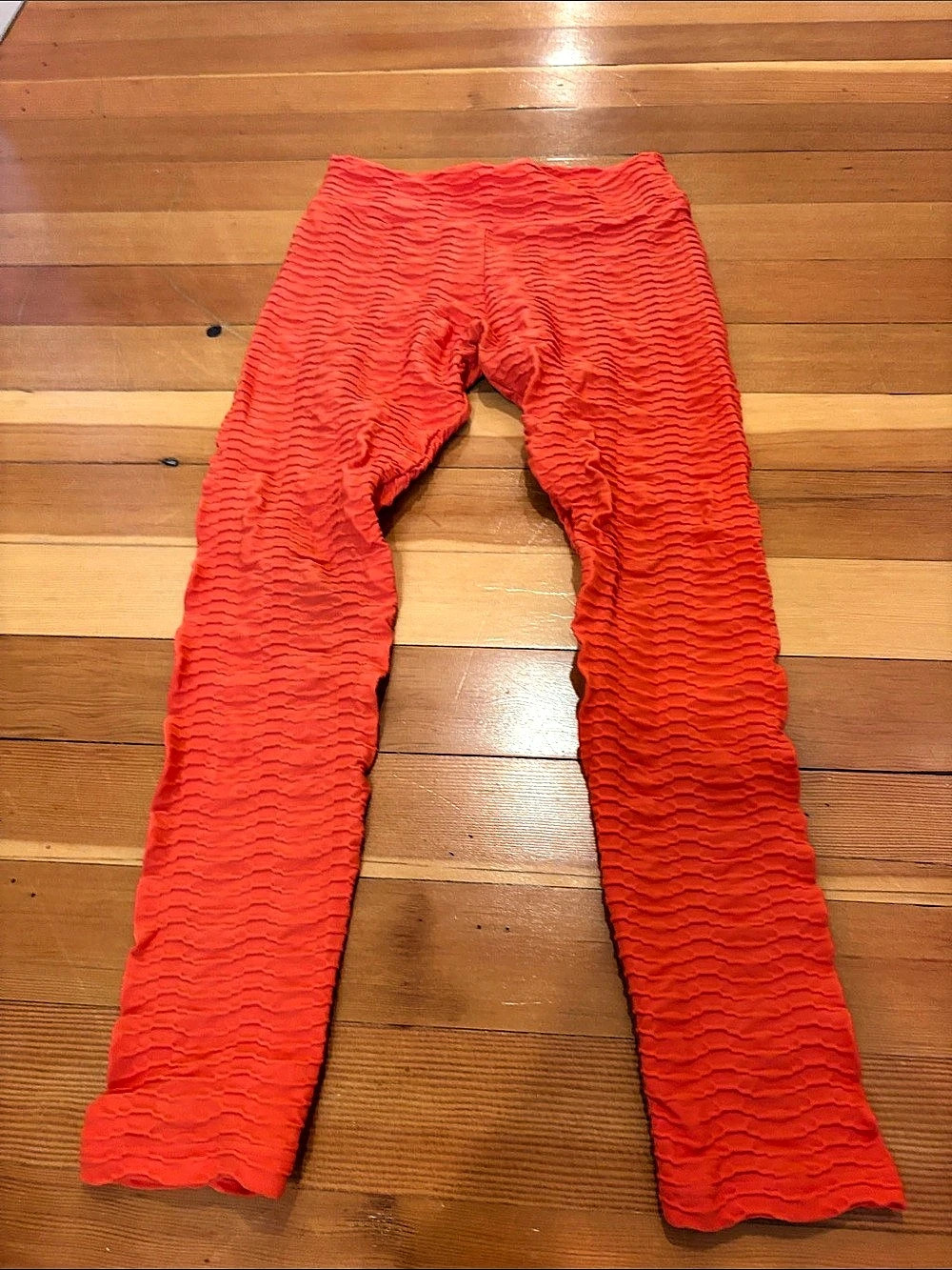 Booty by Brabants kids Textured Leggings in Orange Like New
